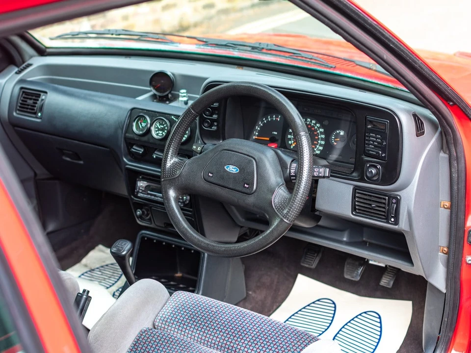 1989 Ford Escort - Image 31 of 31