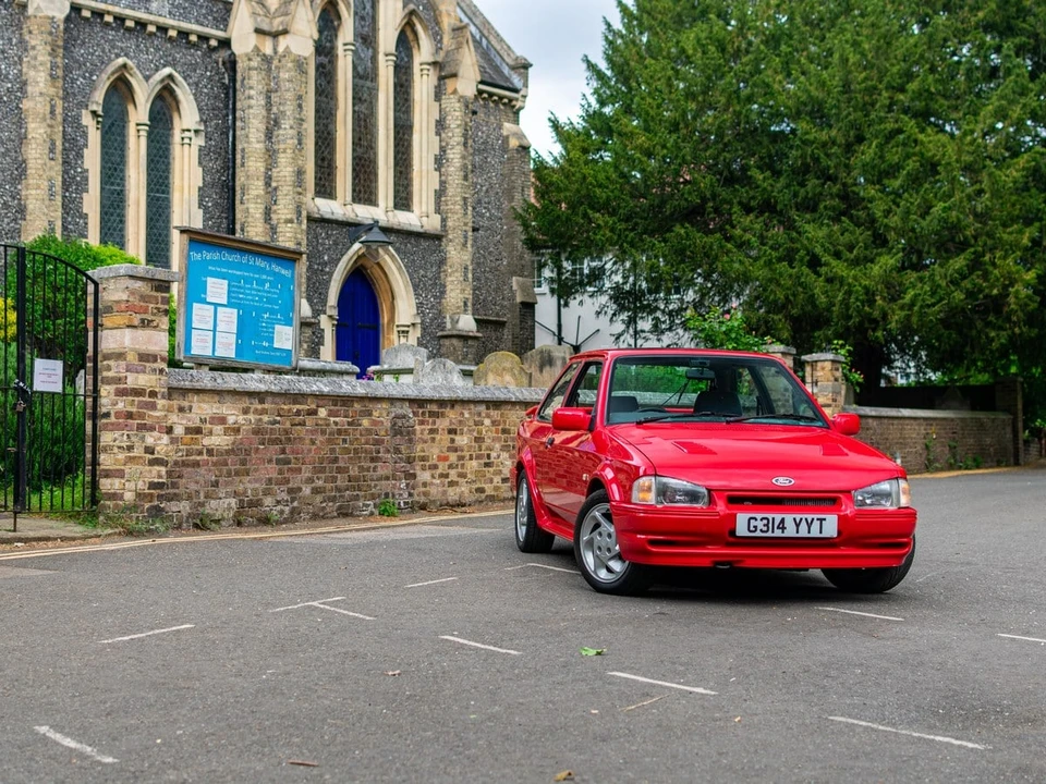 1989 Ford Escort - Image 26 of 31