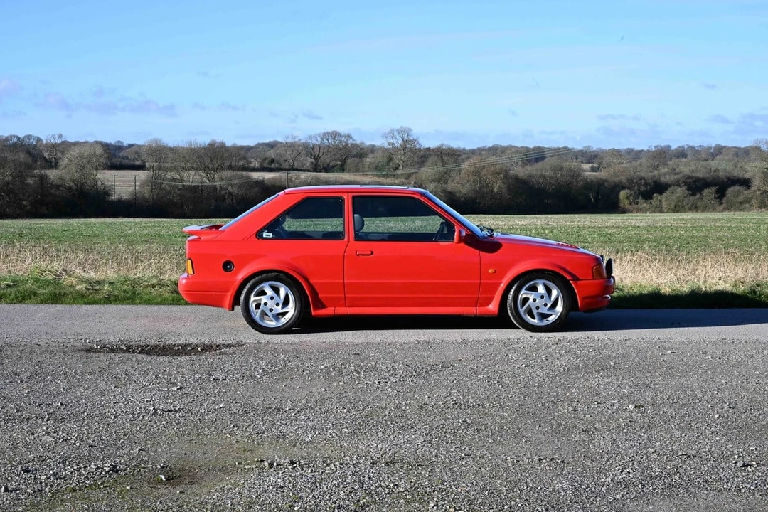 1989 Ford Escort - Image 9 of 30