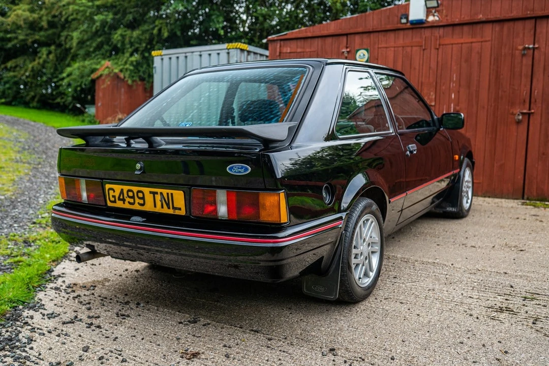 1989 Ford Escort - Image 10 of 30