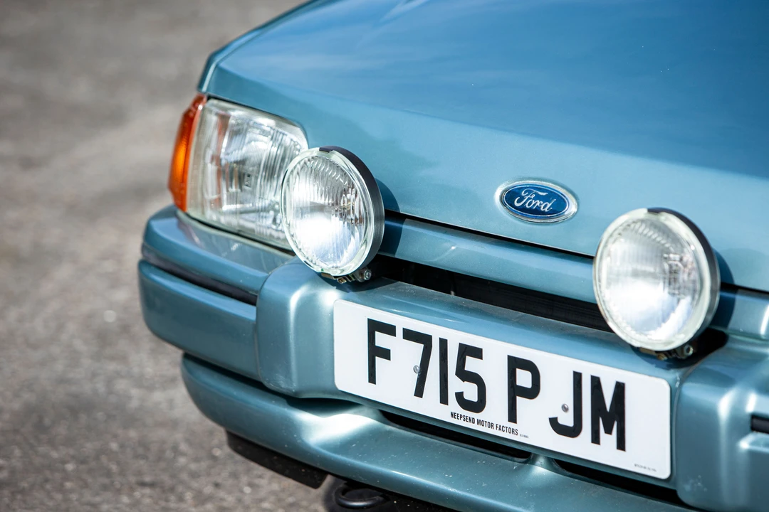 1989 Ford Escort - Image 14 of 31