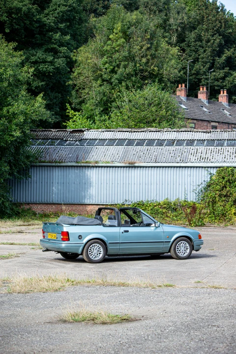 1989 Ford Escort - Image 20 of 31