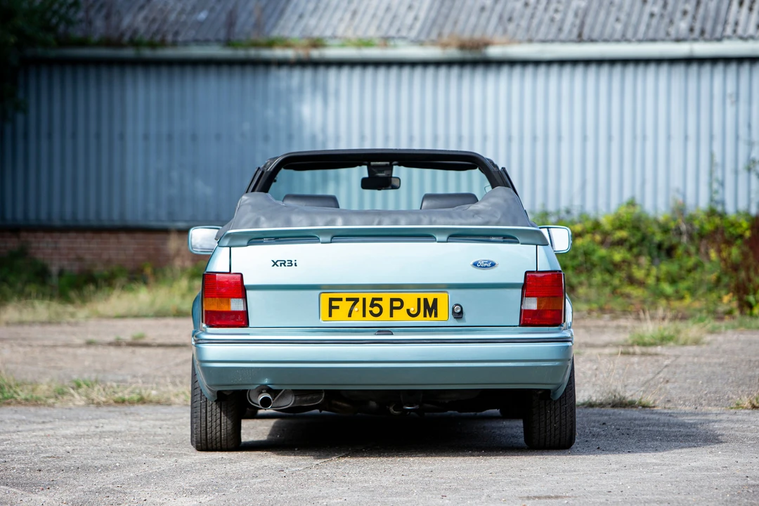 1989 Ford Escort - Image 8 of 31