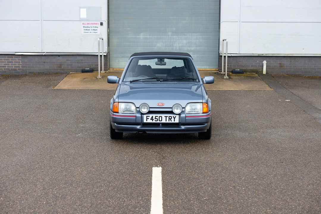 1989 Ford Escort - Image 10 of 31