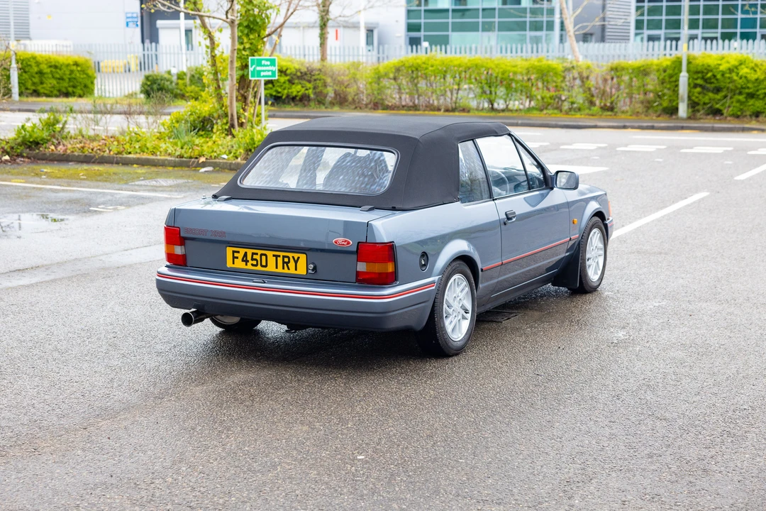 1989 Ford Escort - Image 13 of 31
