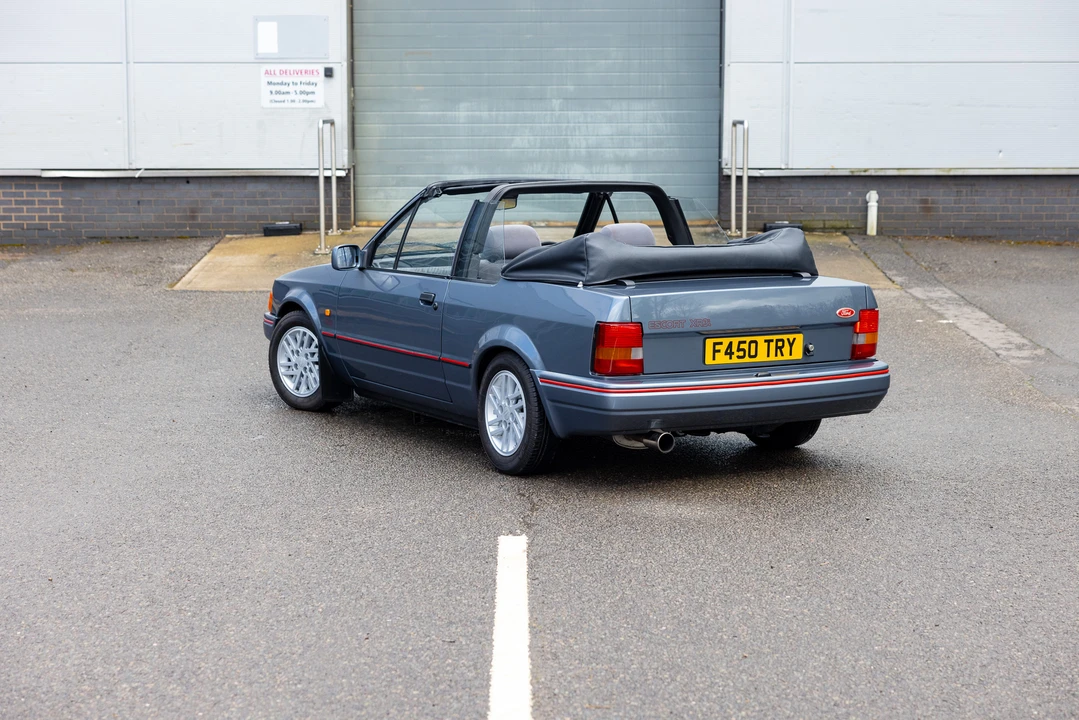 1989 Ford Escort - Image 29 of 31