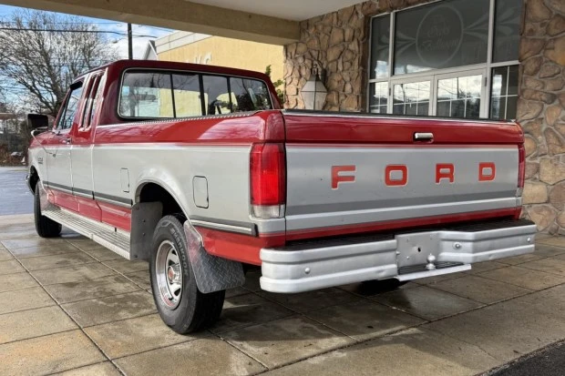 1989 Ford F-Series 7th Gen - Image 2 of 7