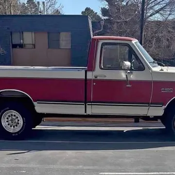 1989 Ford F-150 Lariat Pickup 4D 6 1/2 ft