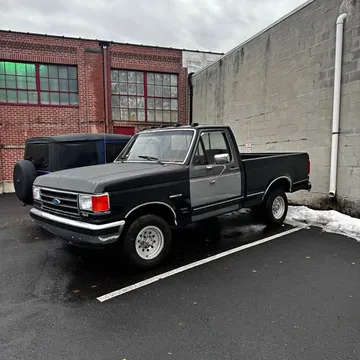 1989 Ford F-150 XLT Lariat