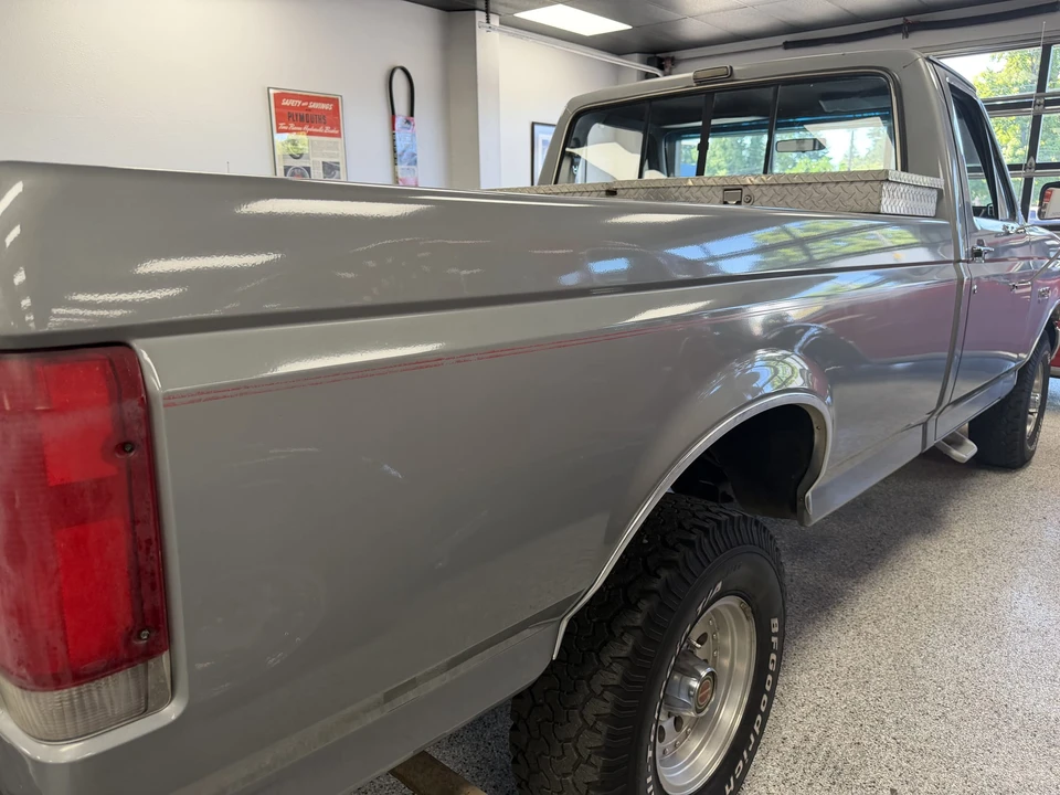 1989 Ford F-Series 8th Gen - Image 26 of 31