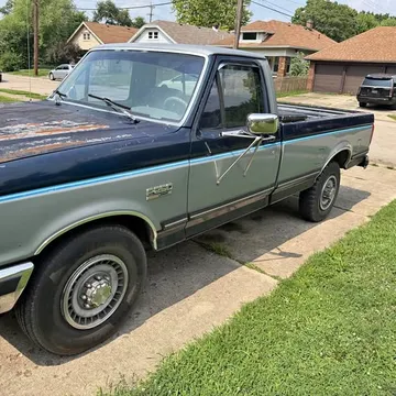 1989 Ford F-250 Lariat Long Bed