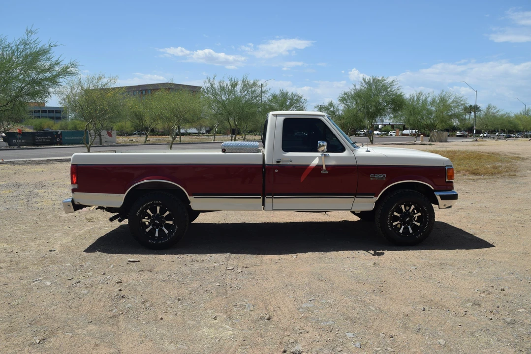 1989 Ford F-Series 8th Gen - Image 19 of 31