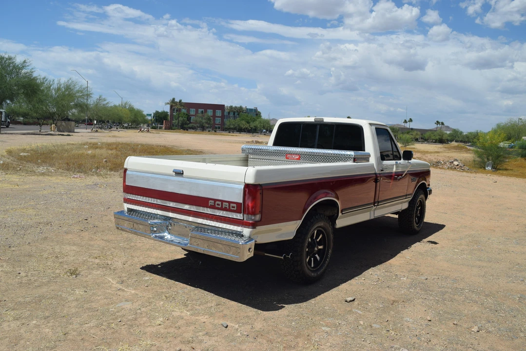 1989 Ford F-Series 8th Gen - Image 17 of 31
