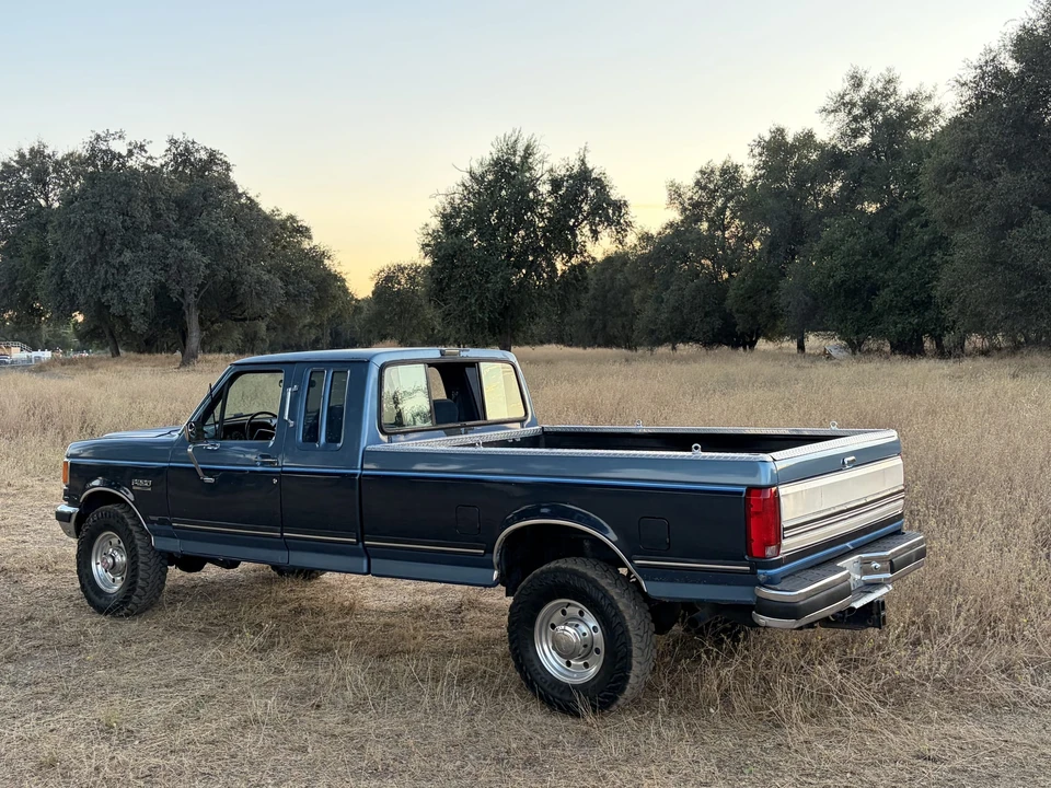 1989 Ford F-Series 8th Gen - Image 17 of 31