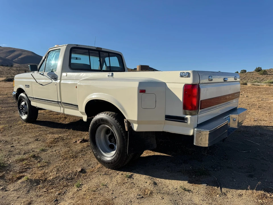 1989 Ford F-Series 8th Gen - Image 30 of 31
