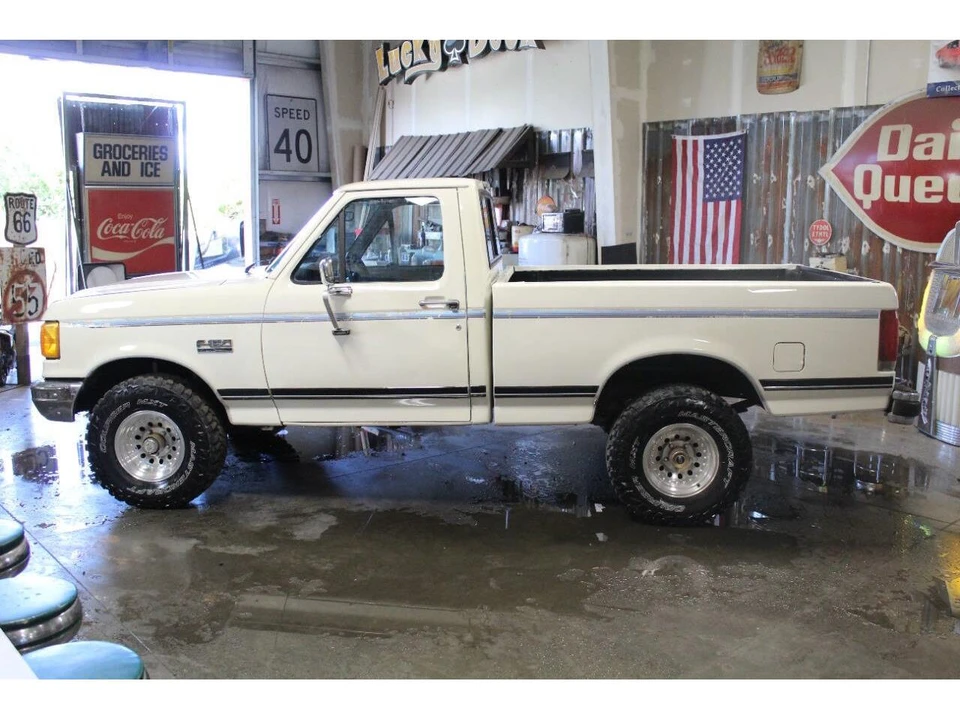 1989 Ford F-Series 8th Gen - Image 18 of 31
