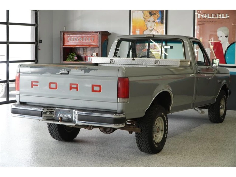 1989 Ford F-Series 8th Gen - Image 12 of 31