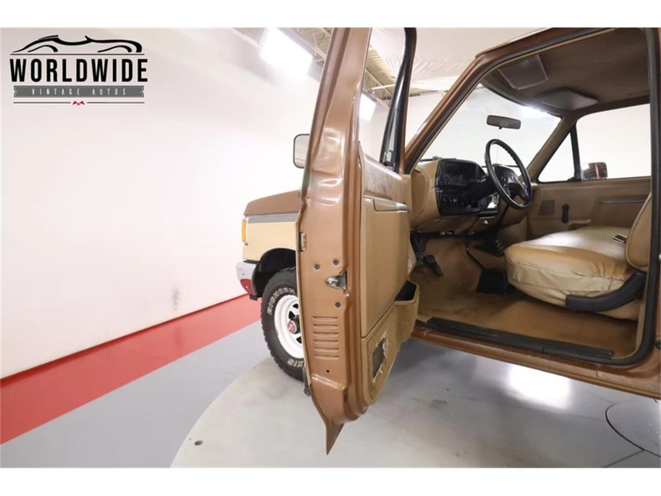 1989 Ford F-Series 8th Gen - Image 20 of 31