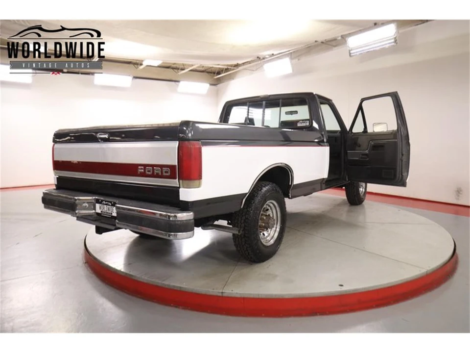 1989 Ford F-Series 8th Gen - Image 30 of 31