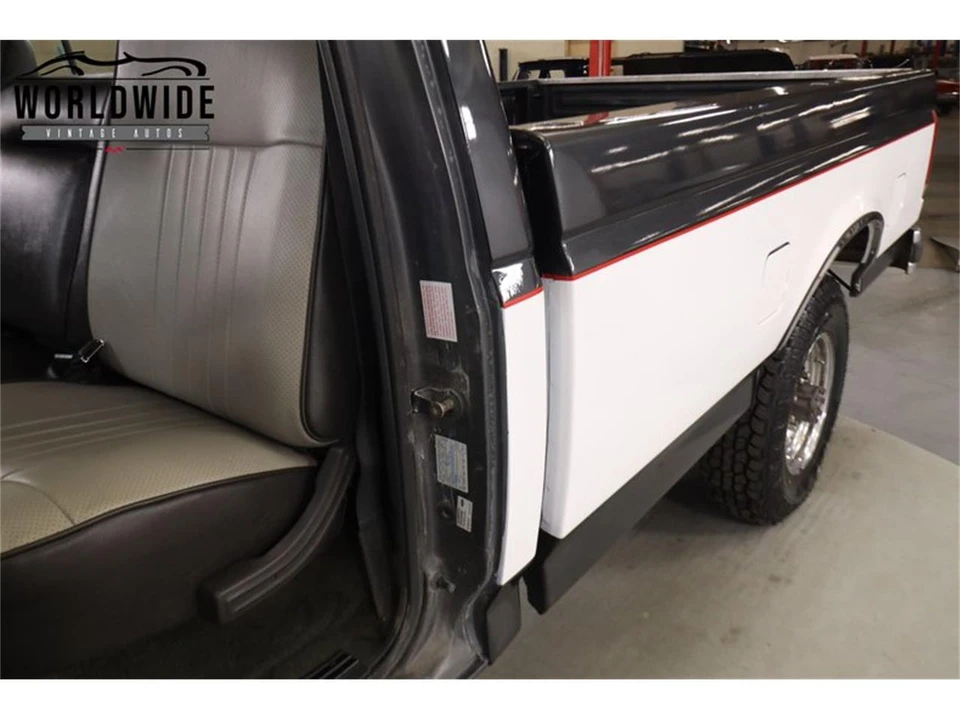 1989 Ford F-Series 8th Gen - Image 24 of 31