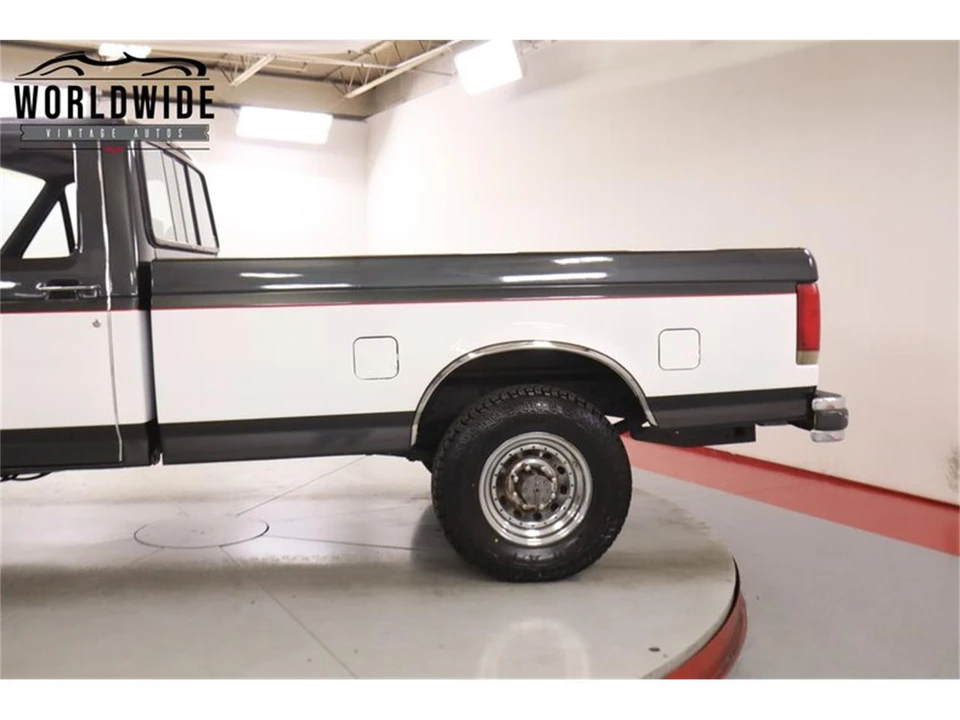 1989 Ford F-Series 8th Gen - Image 10 of 31