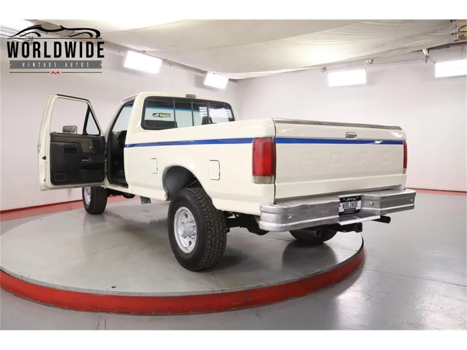 1989 Ford F-Series 8th Gen - Image 22 of 31