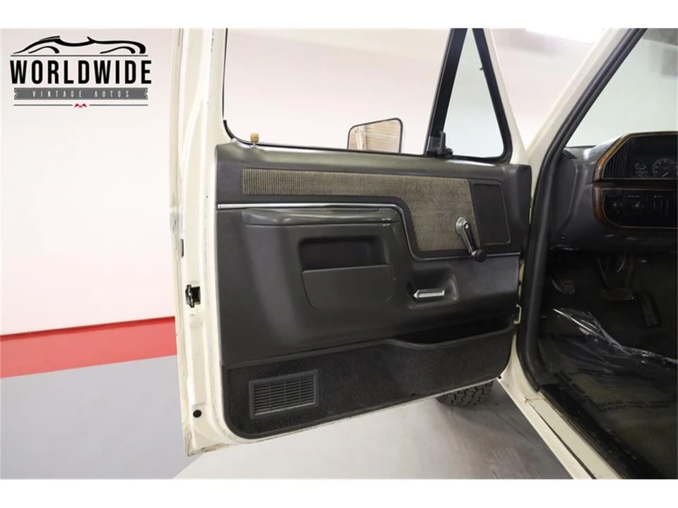 1989 Ford F-Series 8th Gen - Image 25 of 31