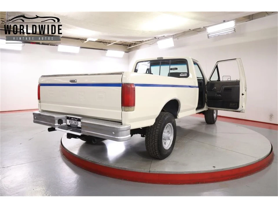 1989 Ford F-Series 8th Gen - Image 30 of 31