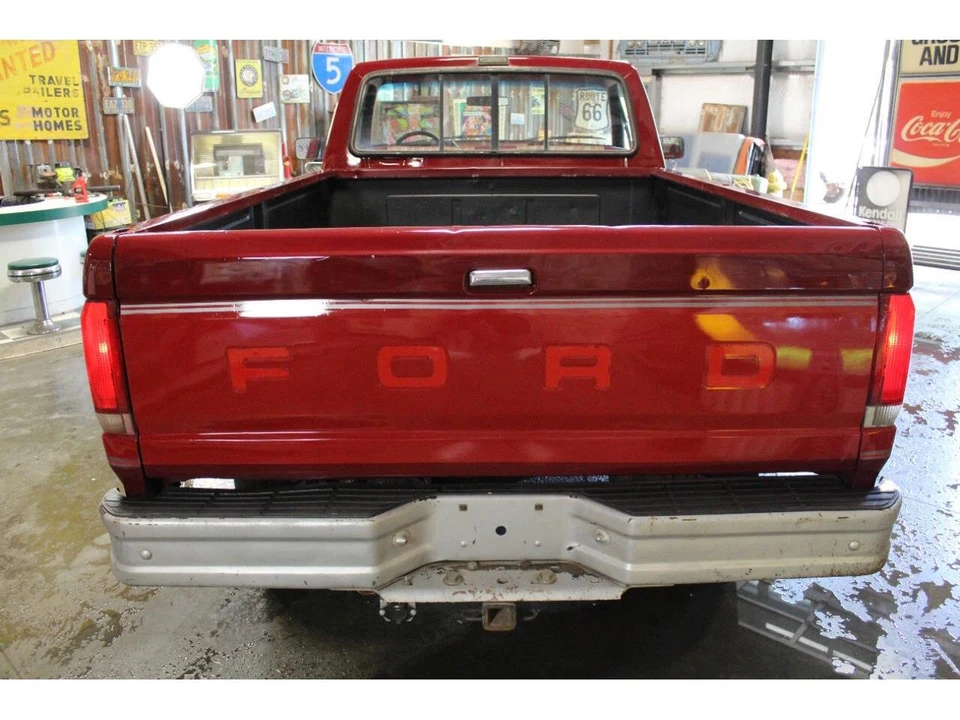 1989 Ford F-Series 8th Gen - Image 16 of 31