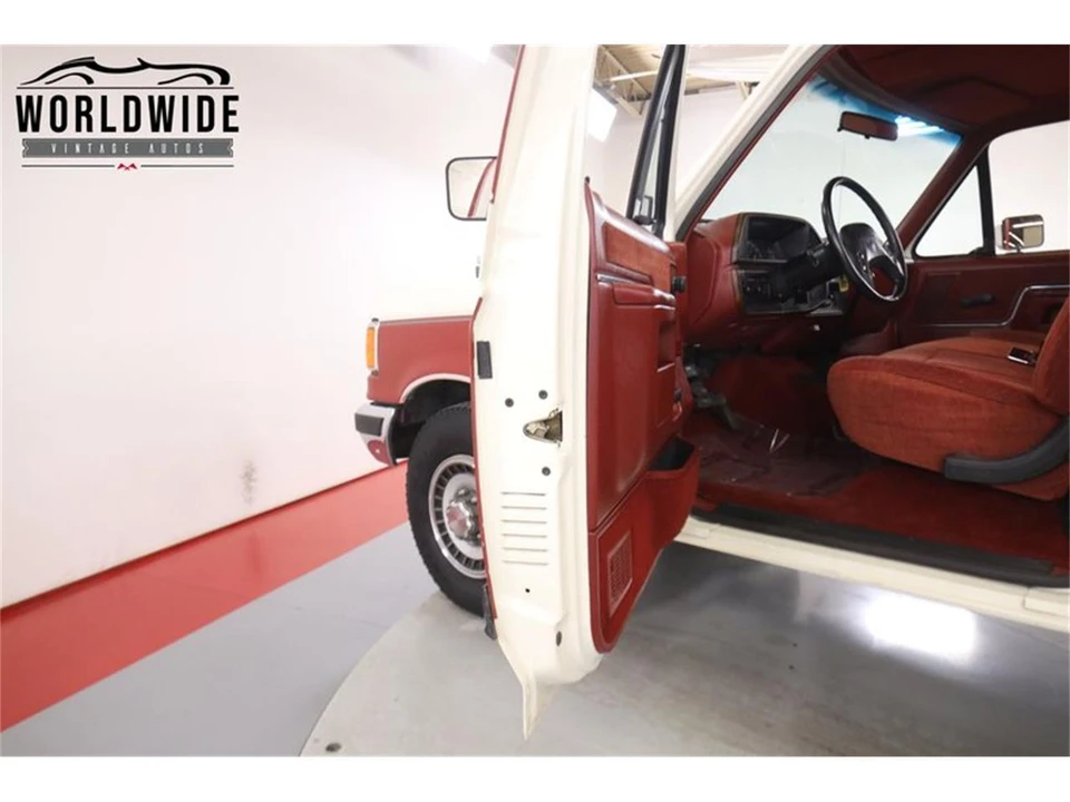 1989 Ford F-Series 8th Gen - Image 23 of 31
