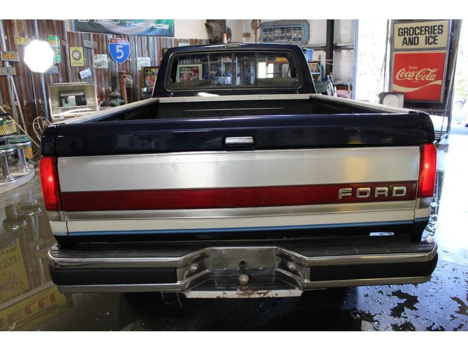 1989 Ford F-Series 8th Gen - Image 16 of 31