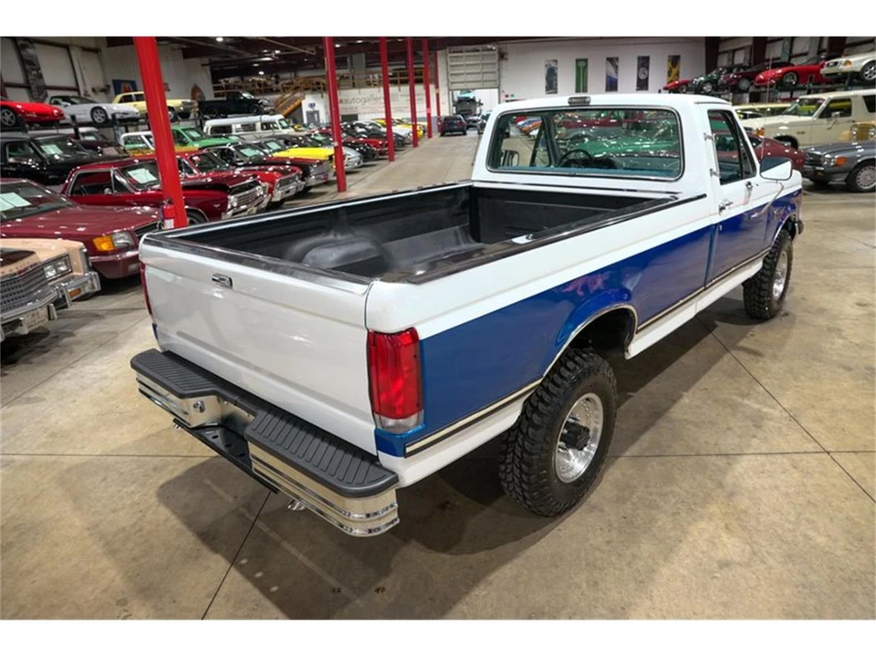 1989 Ford F-Series 8th Gen - Image 17 of 31