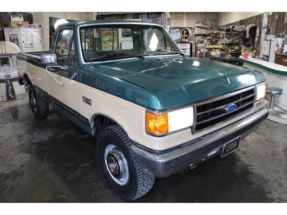 1989 Ford F-Series 8th Gen - Image 13 of 31
