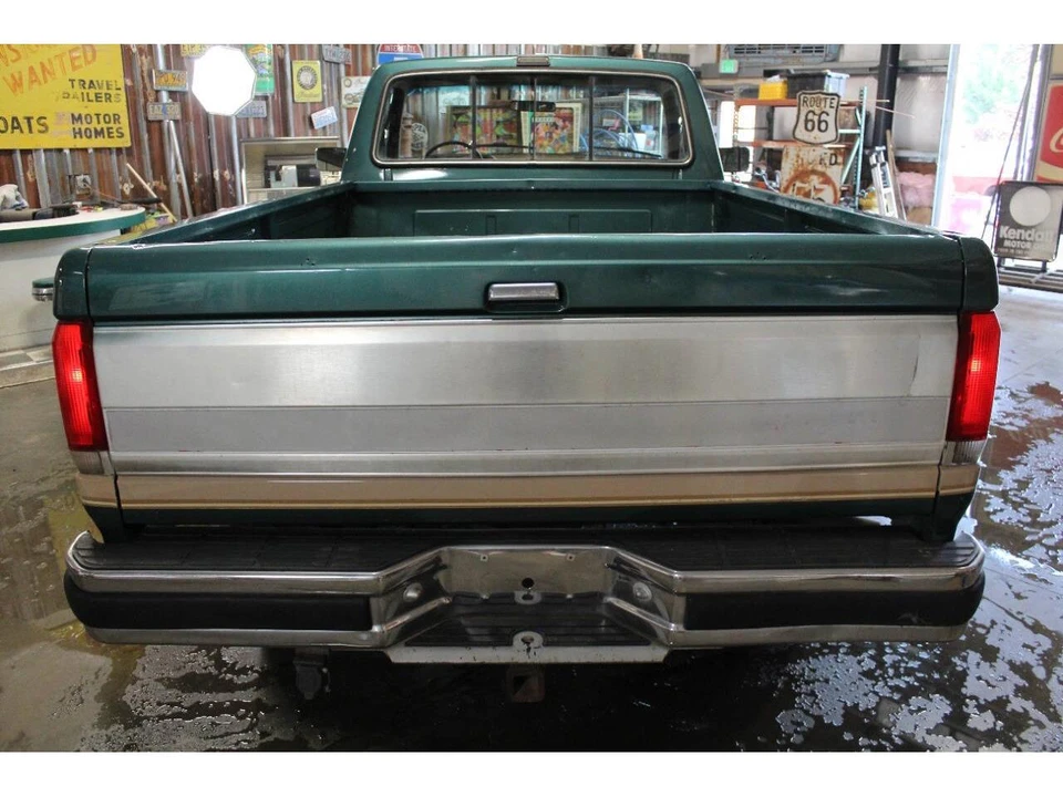 1989 Ford F-Series 8th Gen - Image 16 of 31