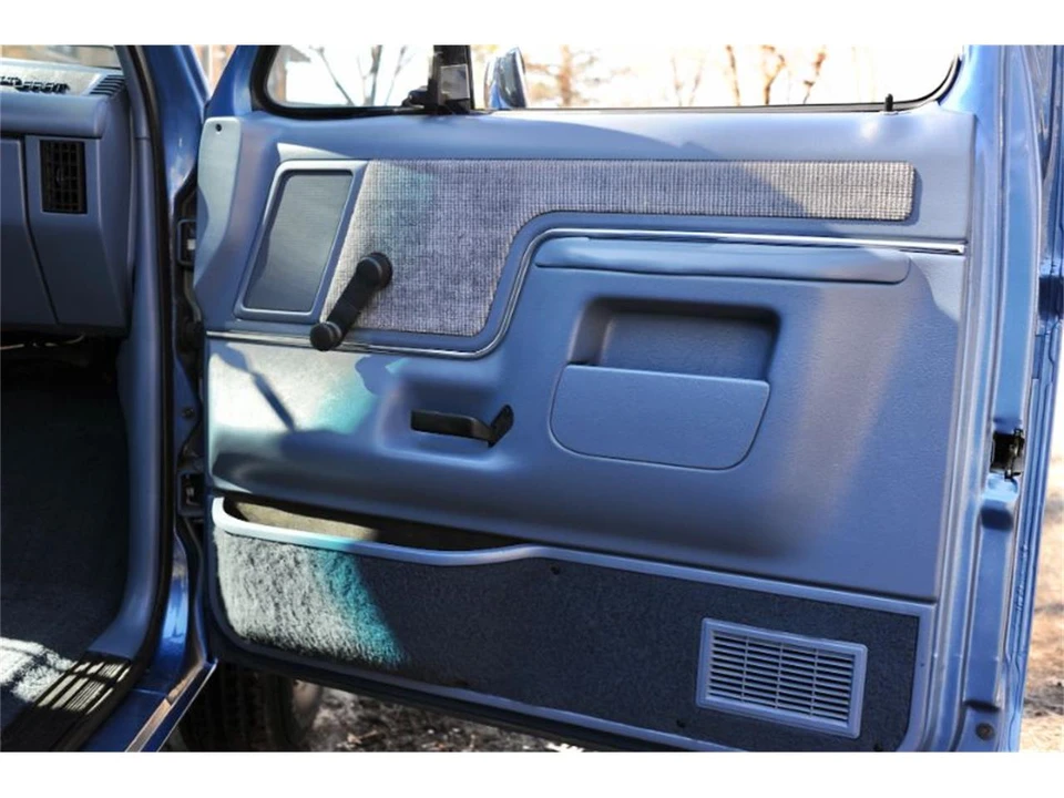 1989 Ford F-Series 8th Gen - Image 13 of 16