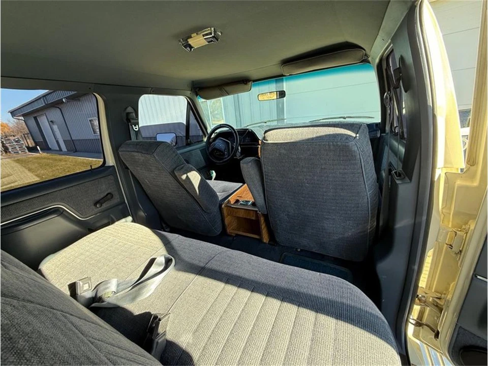 1989 Ford F-Series 8th Gen - Image 14 of 28