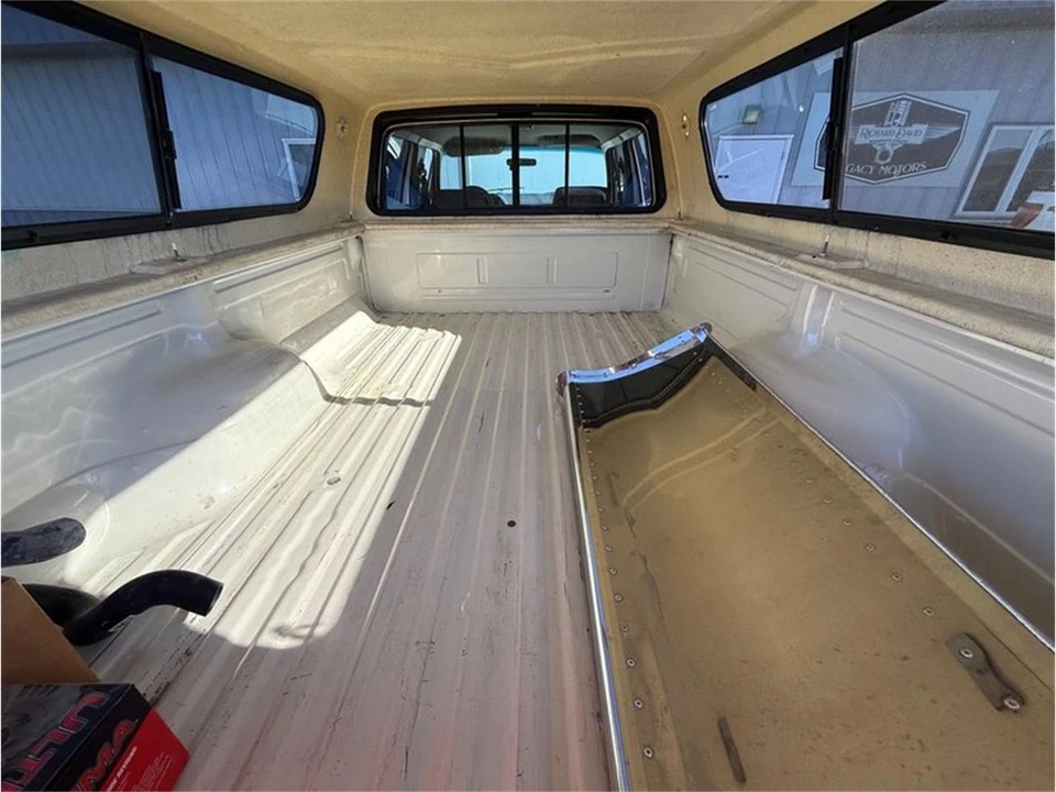 1989 Ford F-Series 8th Gen - Image 22 of 28