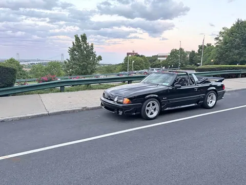 1989 Ford Mustang GT Coupe 2D