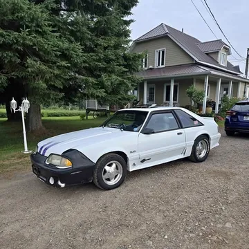 1989 Ford GT