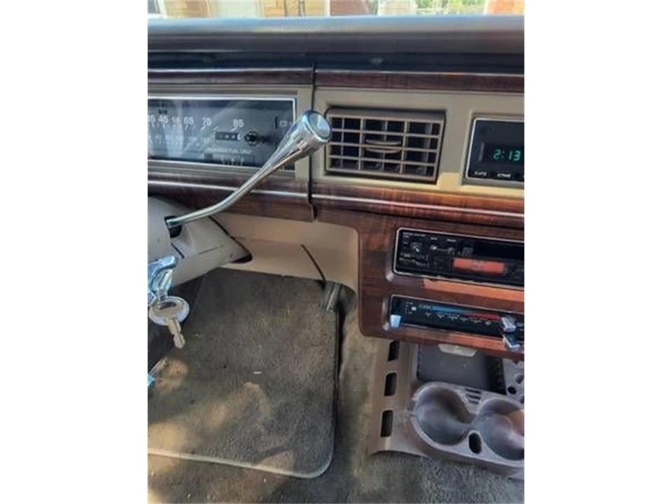 1989 Ford LTD - Image 4 of 14