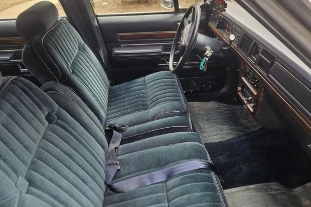 1989 Ford LTD - Image 4 of 7