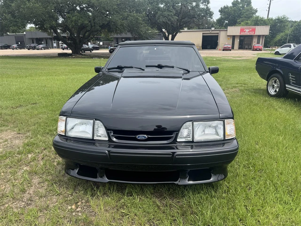 1989 Ford Mustang 3rd Gen - Image 2 of 31