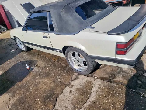 1989 Ford Mustang