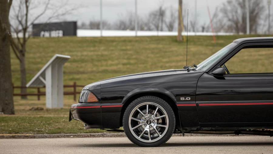 1989 Ford Mustang 3rd Gen - Image 16 of 23