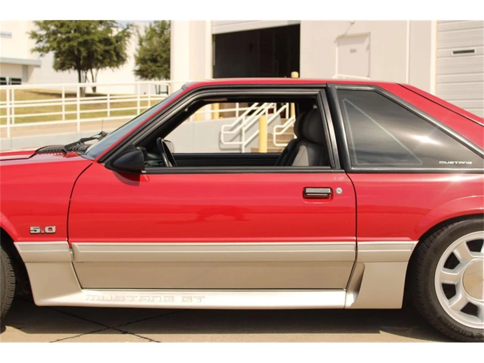 1989 Ford Mustang 3rd Gen - Image 28 of 31