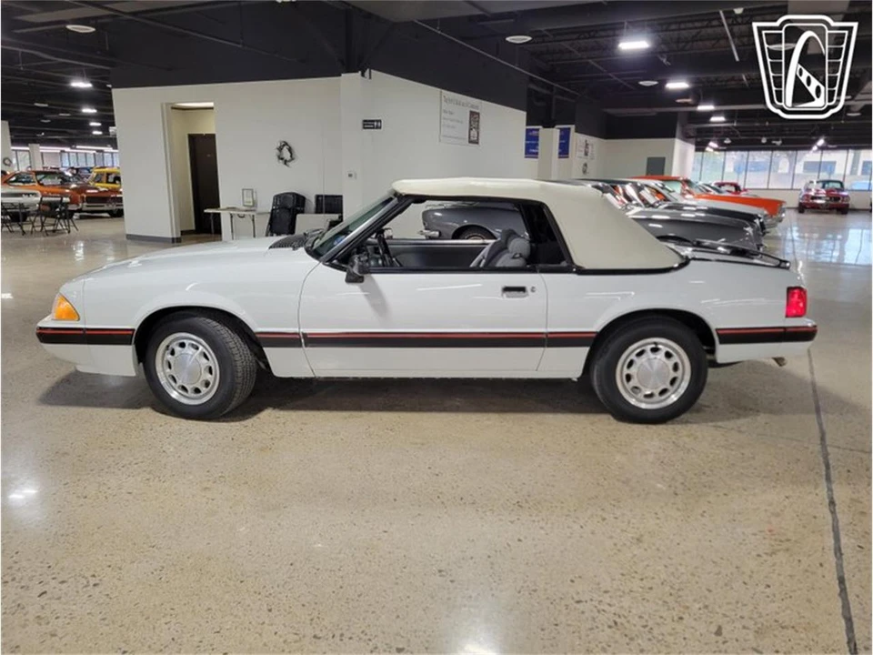 1989 Ford Mustang 3rd Gen - Image 6 of 31