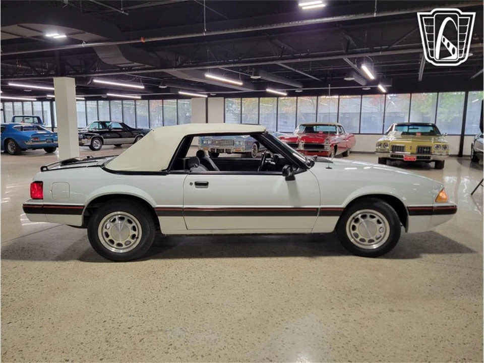1989 Ford Mustang 3rd Gen - Image 21 of 31