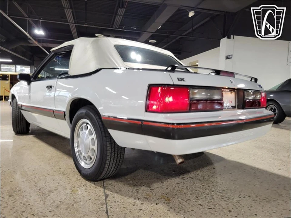 1989 Ford Mustang 3rd Gen - Image 11 of 31