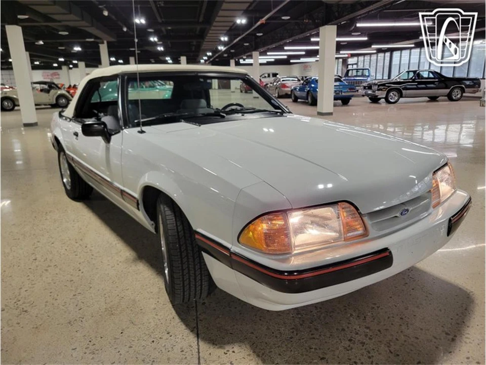1989 Ford Mustang 3rd Gen - Image 27 of 31