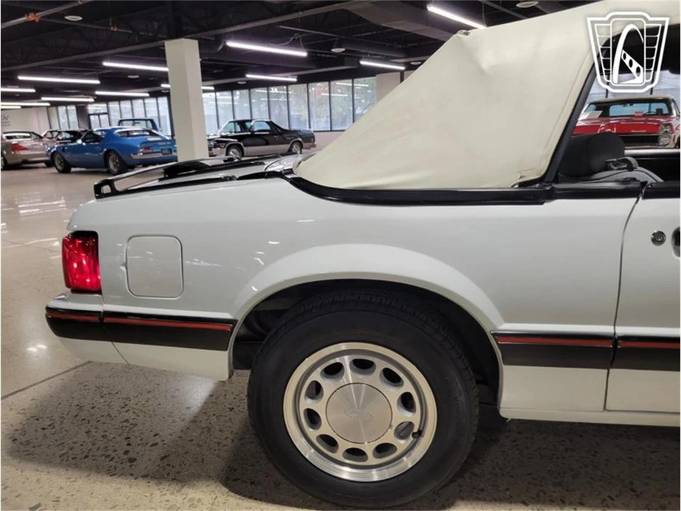 1989 Ford Mustang 3rd Gen - Image 23 of 31
